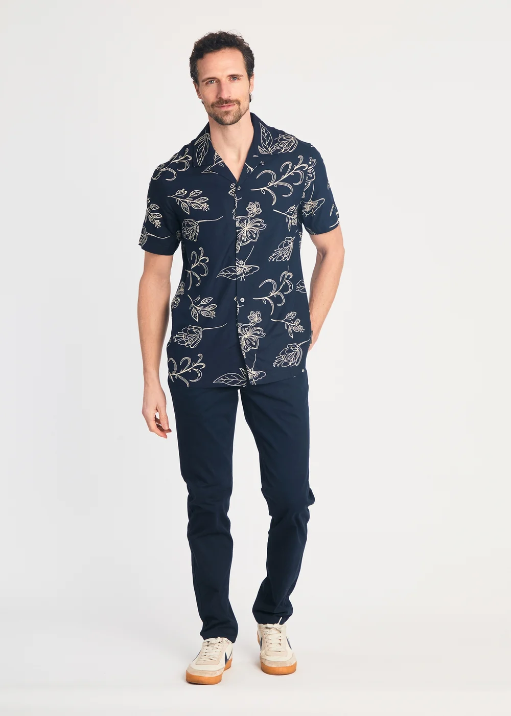 French Connection Navy Floral Print Short Sleeve Shirt - M Image 4