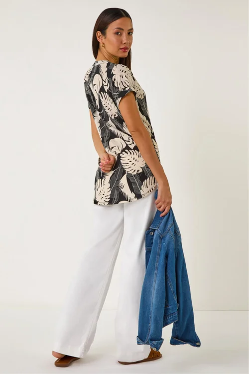 Roman Stone Textured Leaf Print V-Neck Stretch Top - 10 Image 3