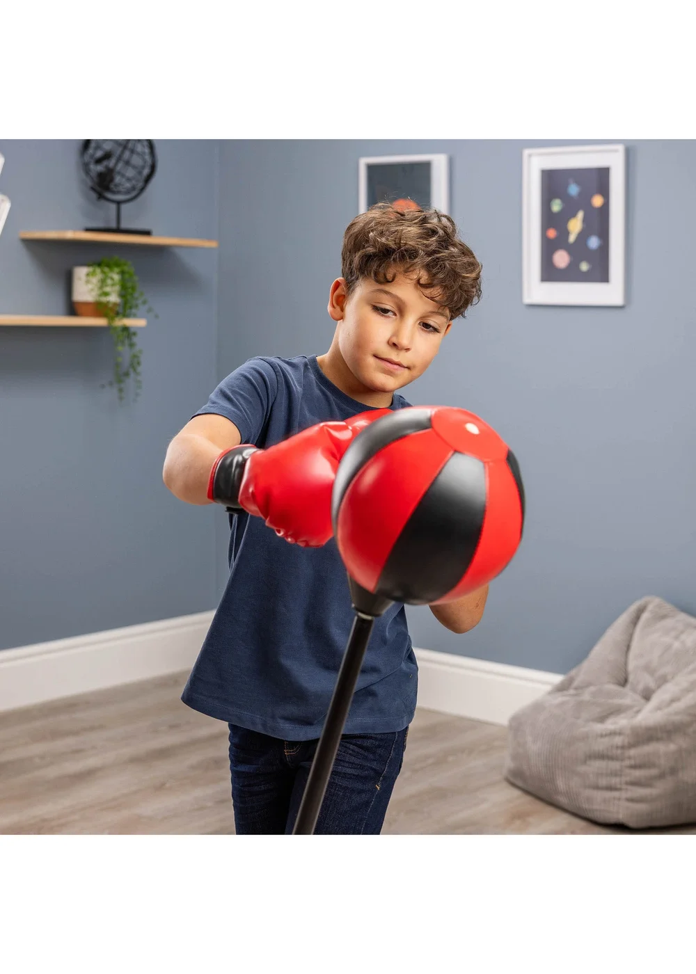 Toyrific Black/Red Medium Punch Ball With Gloves - One Size Image 5