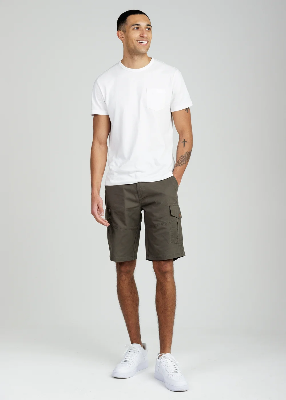 Tokyo Laundry Khaki Cotton Cargo Shorts - XL Image 4