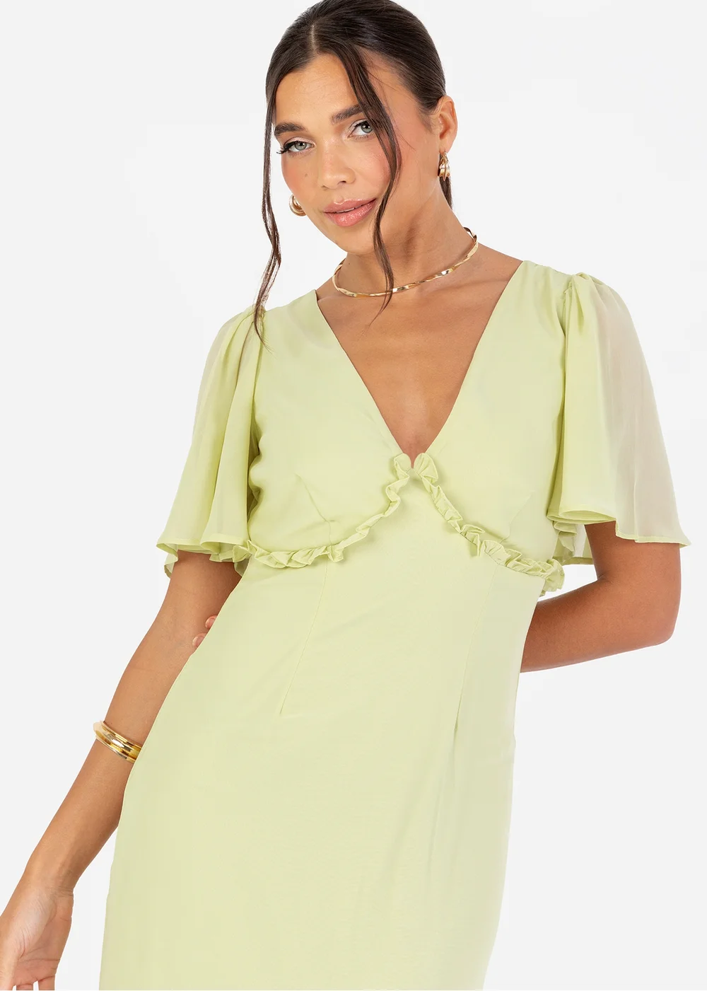 anaya with love green dress Anaya With Love Recycled Green Tea Halter Neck Waterfall Ruffle Maxi Dress Anaya With Love Green : Premium Dresses : VogaCloset Oman