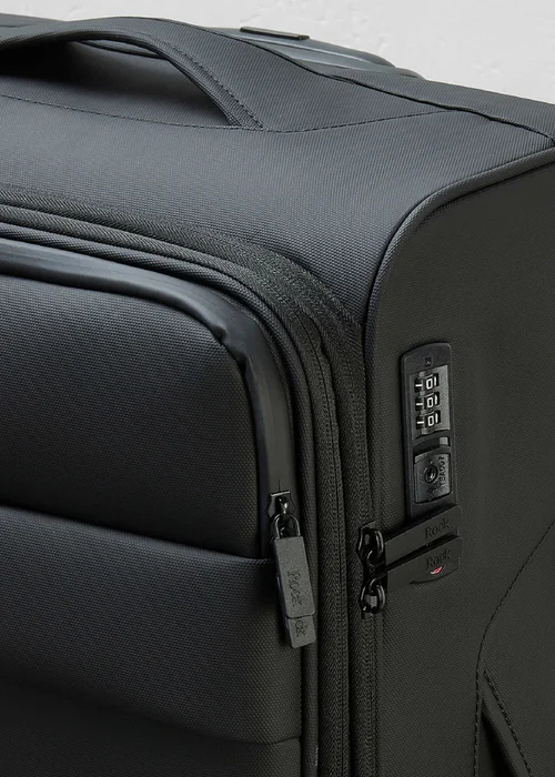 Rock Harper Suitcase Black - Cabin Image 6