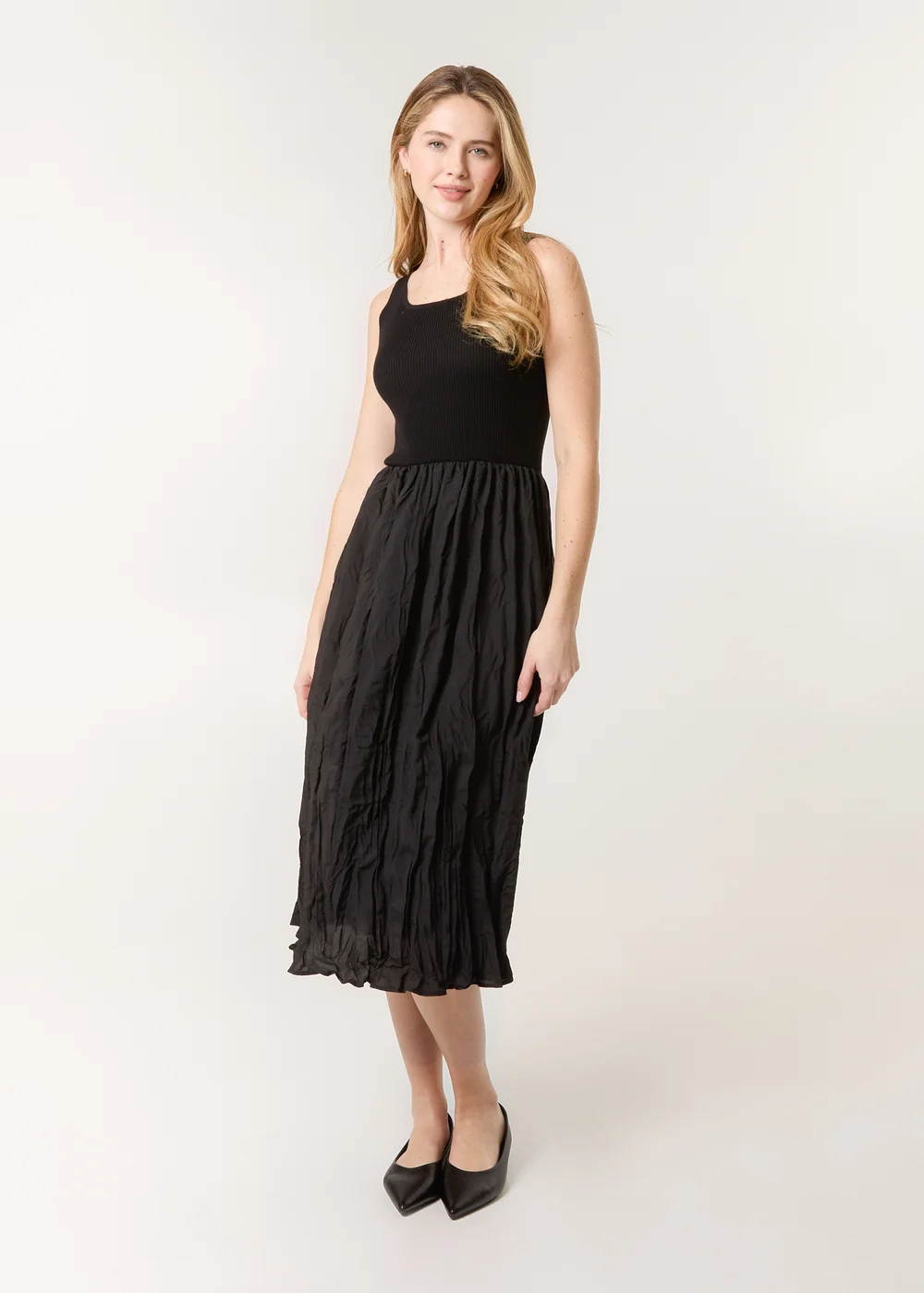 Blue Vanilla Black Round Neck Crinkled Dress - One Size | Matalan Blue Vanilla Black Round Neck Crinkled Dress - One Size | Matalan