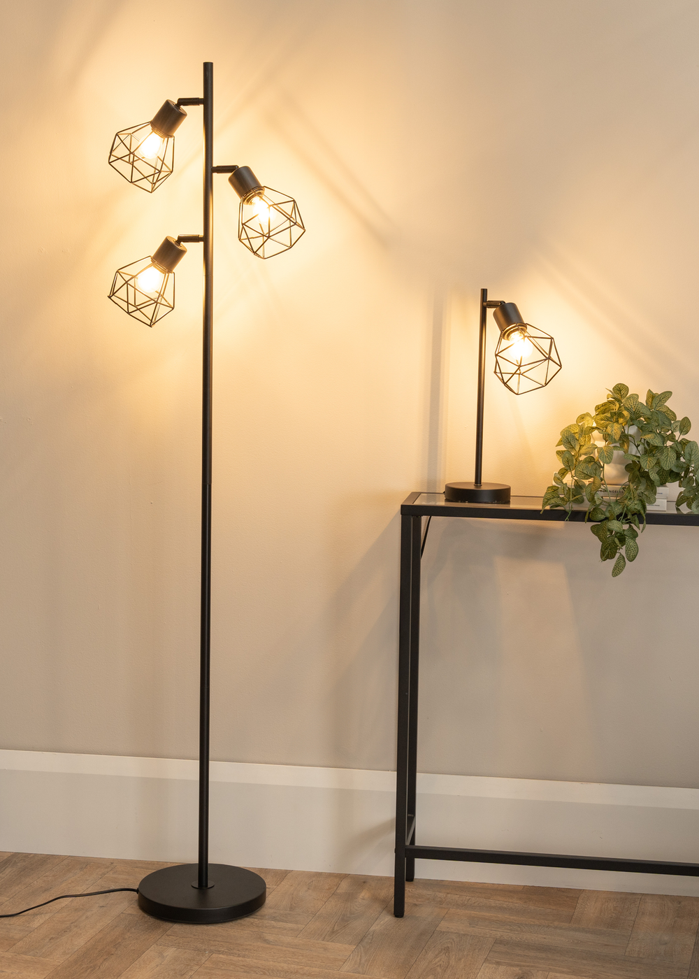 ValueLights Angus Matte Black Adjustable Table Lamp with Black Shade (41cm x 12.5cm x 23cm) - One Size Image 5