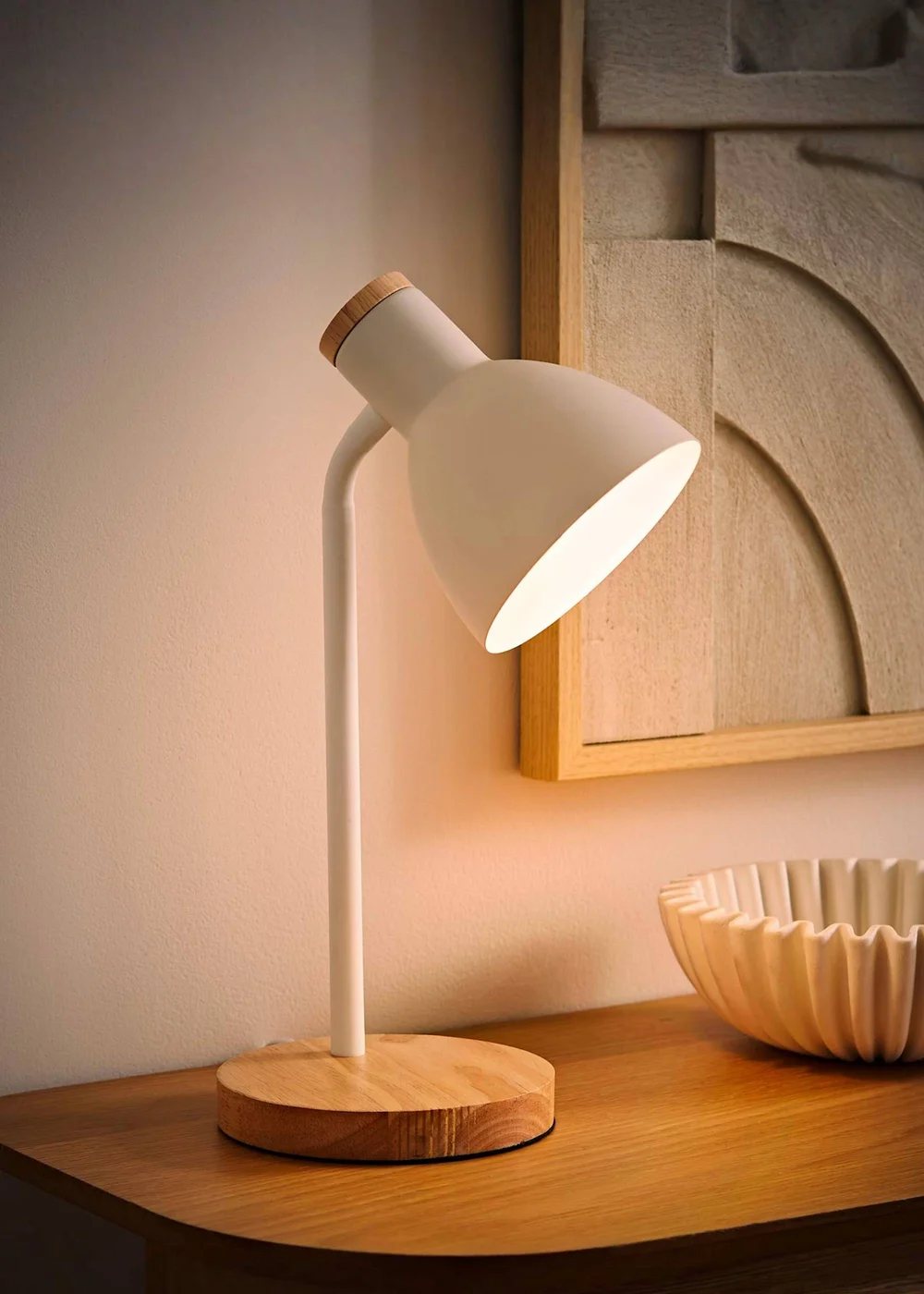 ValueLights Woody White Table Lamp with Tapered Shade (36cm x 19cm x 14cm) - One Size Image 3