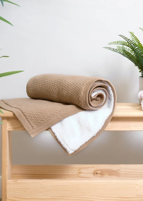 Clair de Lune Organic Biscuit Knit Sherpa Blanket - 70 X 90 Image 1