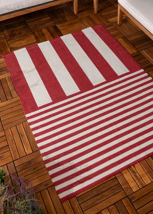 furn. Red Deck Stripe Printed Indoor/Outdoor Rug - 120 x 170 Image 1