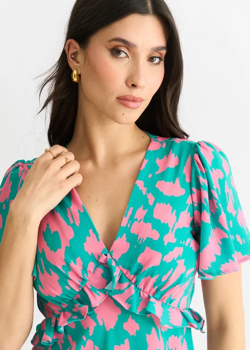 Gini London Green Animal Print V Neck Ruffle Midi Dress - 8 Image 3