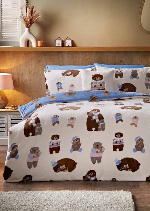 Multicolour Cosy Bear Print Fleece Duvet Set - Single Image 1
