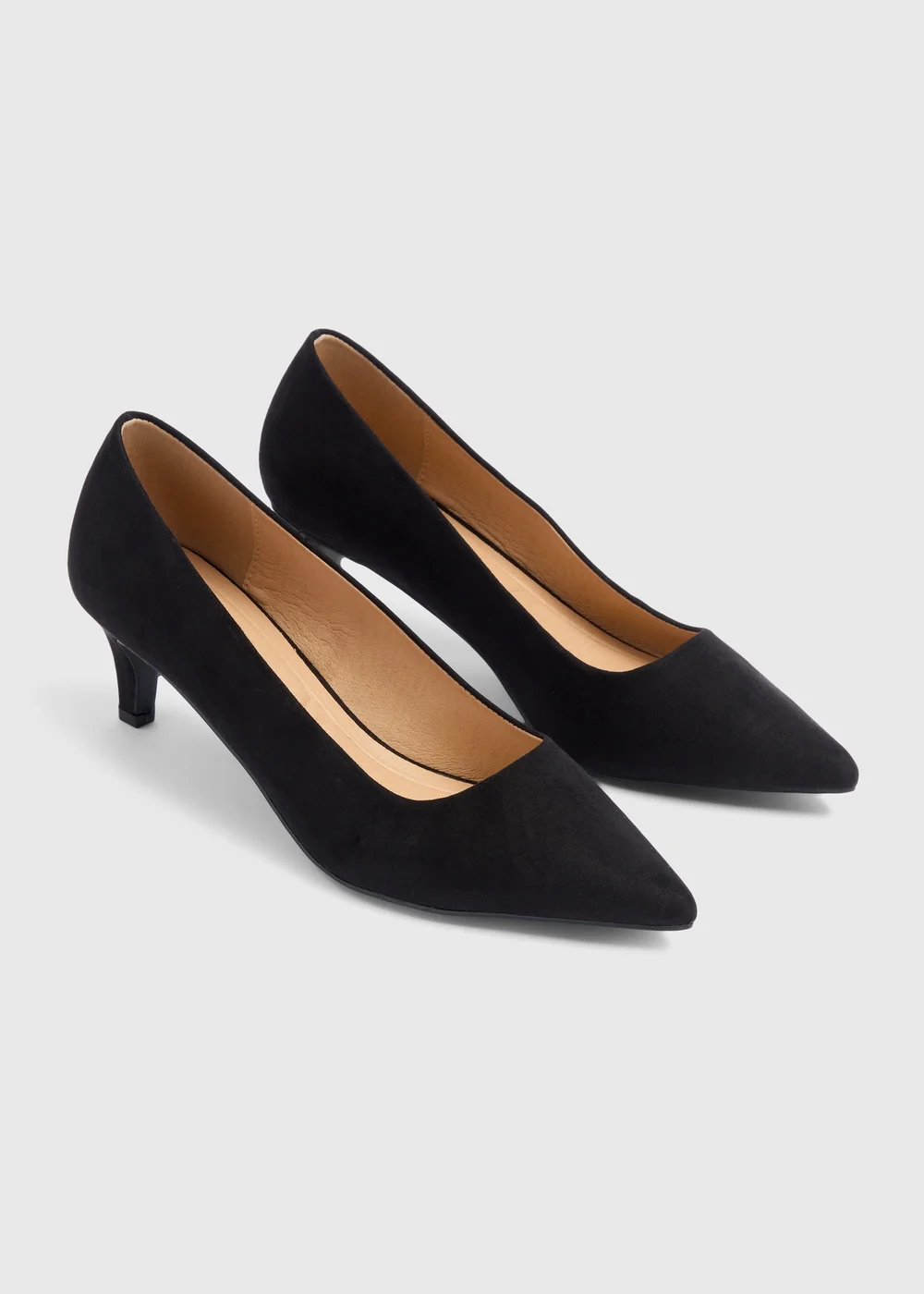 Black Court Point Heels - Size 3 Image 1
