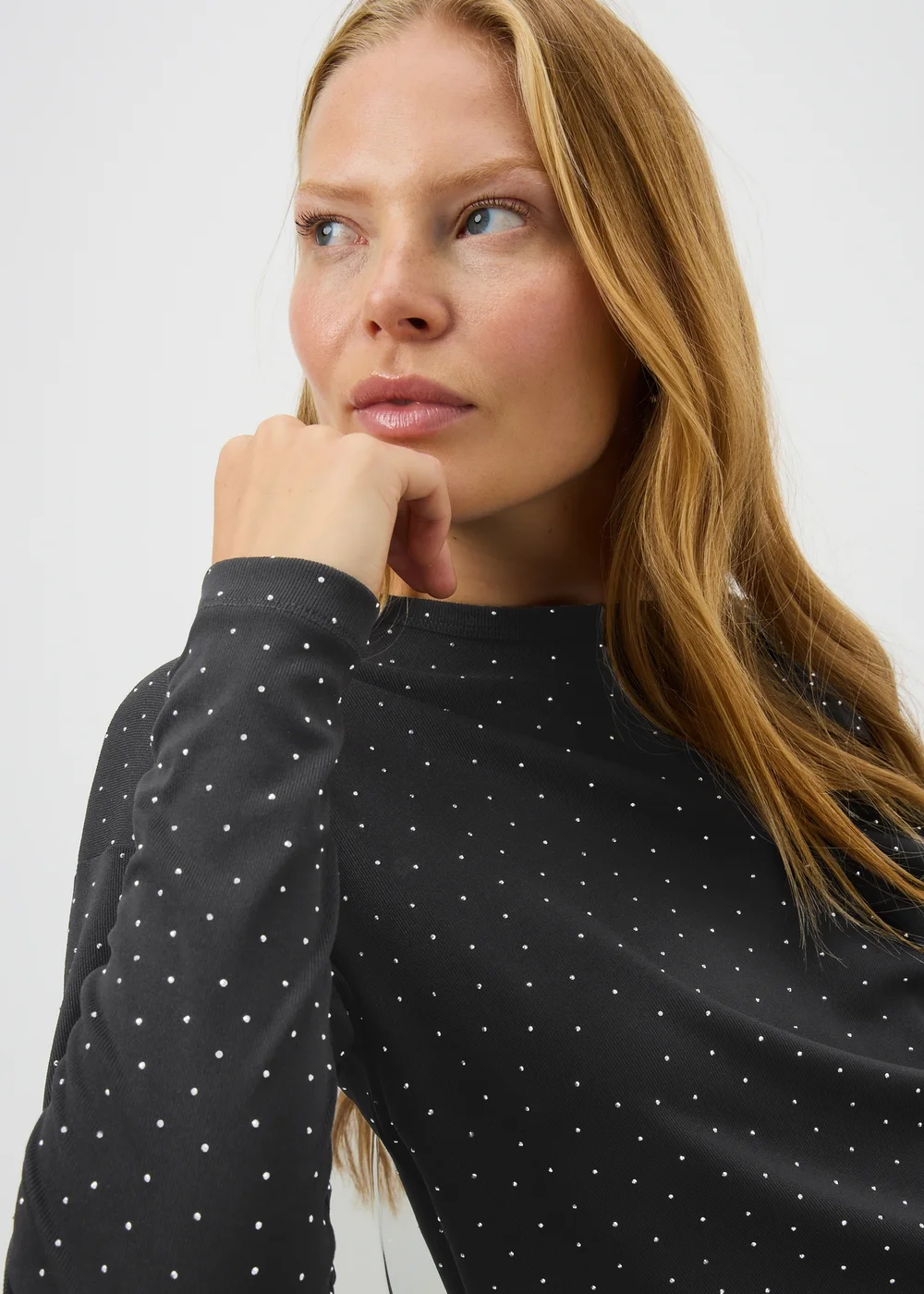 Black Longline Embellished Top - M Image 3