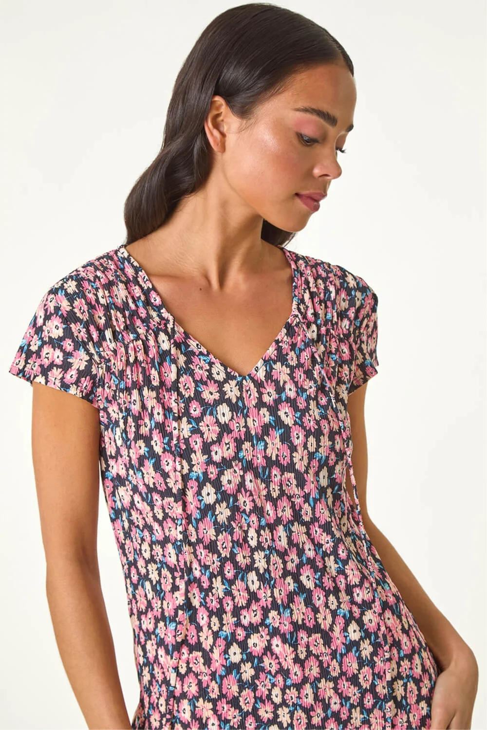 Roman Pink Petite Floral Print Crinkle V Neck Top - 14 Image 4