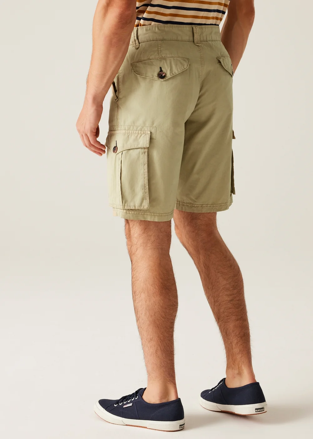 Regatta Ecru Shorebay II Multi-Pocket Shorts - 42 W Image 2