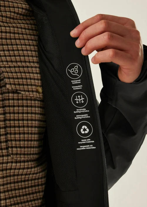 Regatta Ash Black Birchdale II Waterproof Breathable Isotex Stretch Jacket - S Image 5