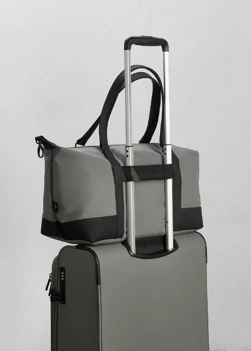 Rock Harper Grey Holdall - Cabin Image 6