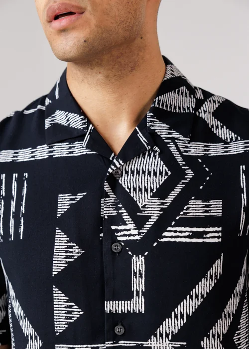 French Connection Black Tribal Print Short Sleeve Shirt - M Image 3