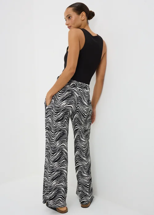 Black Mono Printed Wide Leg Co Ord Trousers - 8/L29 Image 2