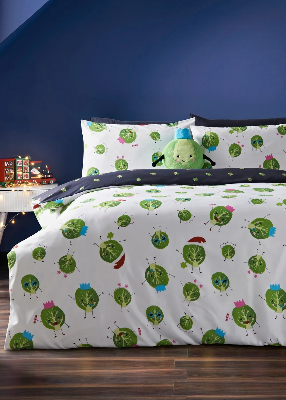 Green Sprout Duvet Set - Single Image 1