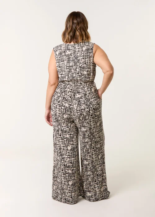 Blue Vanilla Multi Curve Sleeveless Belted Jumpsuit - 22-24 Image 3