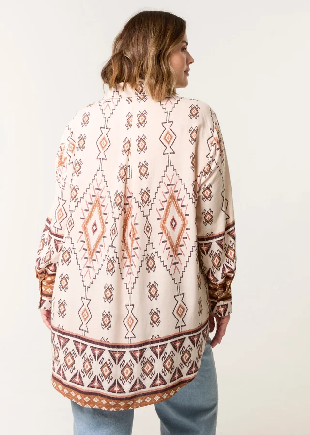 Blue Vanilla Stone Curve Geometric Print Shirt