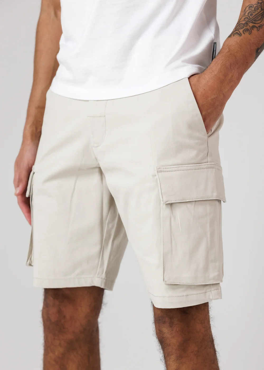 French Connection Stone Cotton Cargo Shorts - XL Image 3