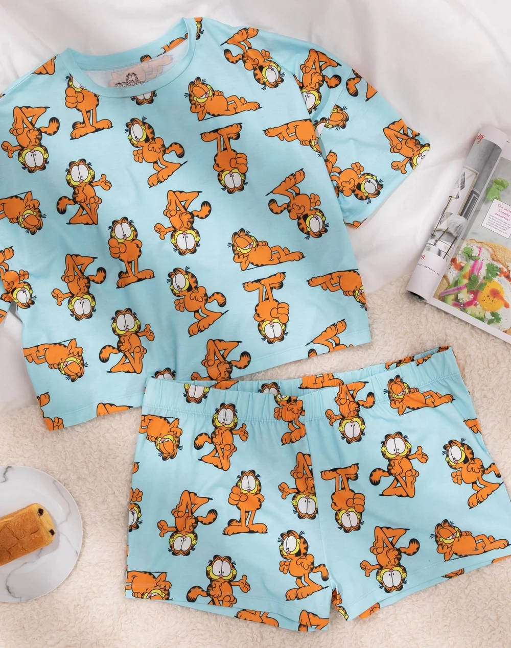 Garfield Blue Garfield All Over Print Shortie Pyjamas - Small Image 3