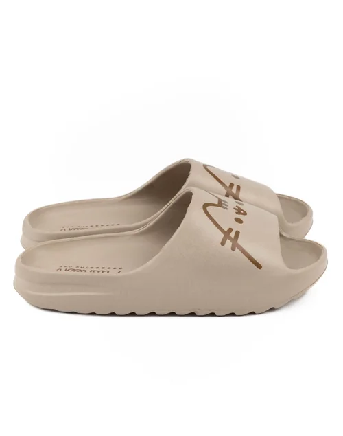 Vanilla Underground Pusheen Kids Brown Sliders (Younger 10-Older 4) - 1 Infants Image 4