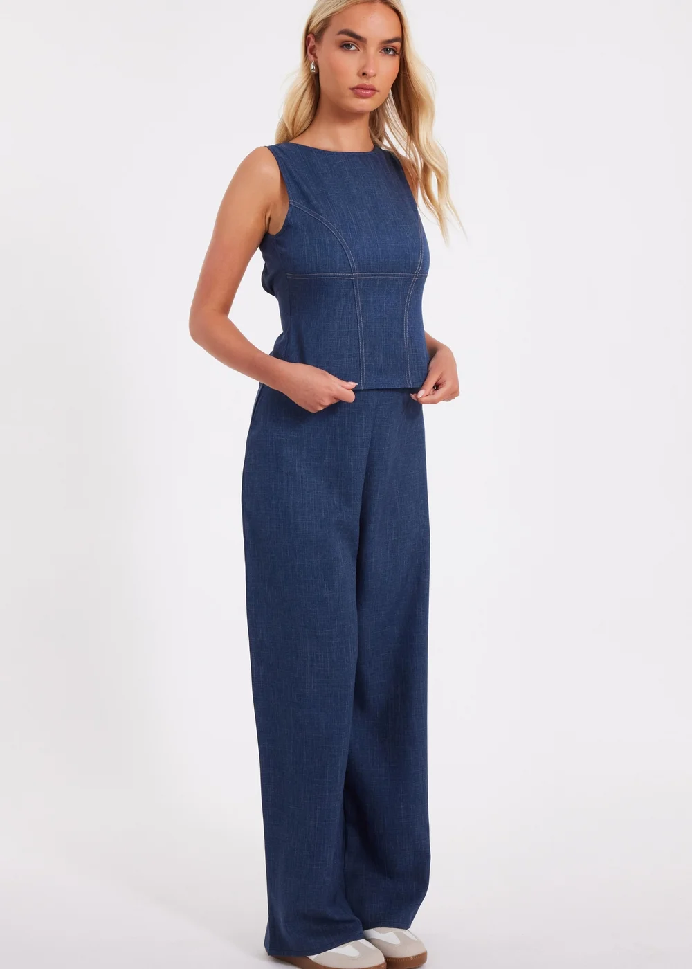 Quiz Blue Tie Back Top - Size 4 Clothing Image 3