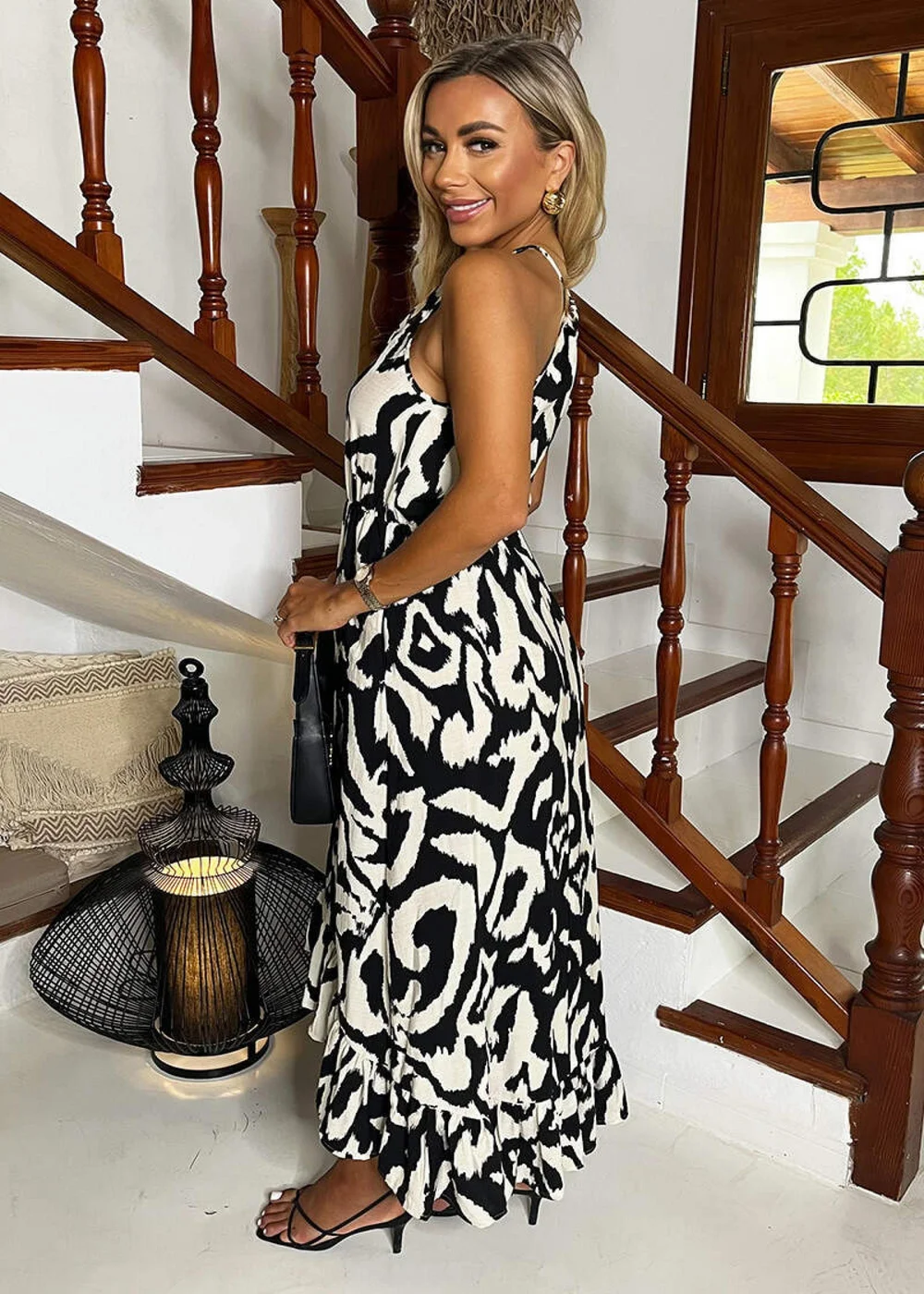 AX Paris Black And White Abstract Print Racer Neck Frill Hem Midi Dress - 8 Image 4