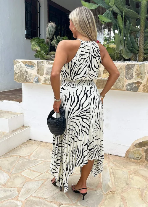 AX Paris Multi Zebra Print Zig Zag Hem Pleated Midi Dress - 8 Image 5