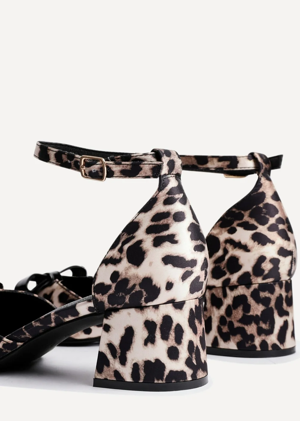 Linzi Orla Leopard Print Scuba Low Block Court Heel - Size 3 Image 5