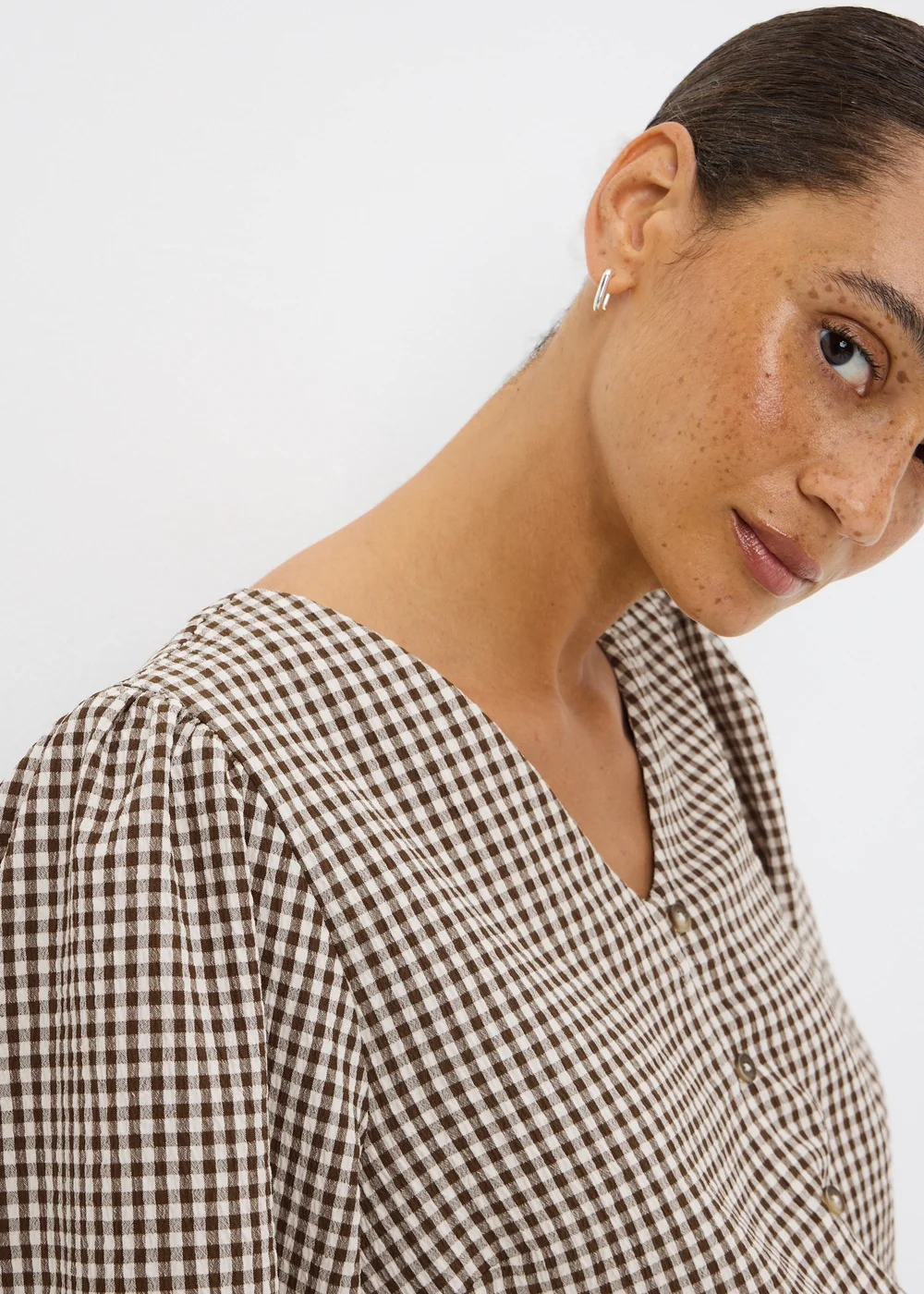 Brown Gingham Collared Shirt - 8 Brown Gingham Collared Shirt - 8