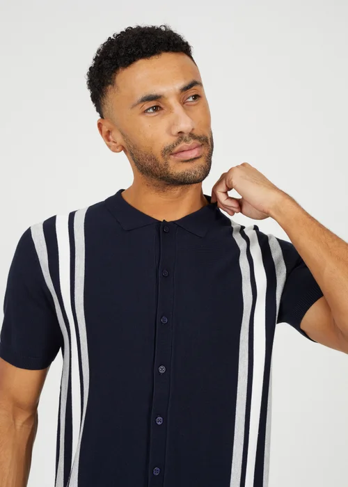 Brave Soul Navy Knitted Short Sleeve Shirt - S Image 3