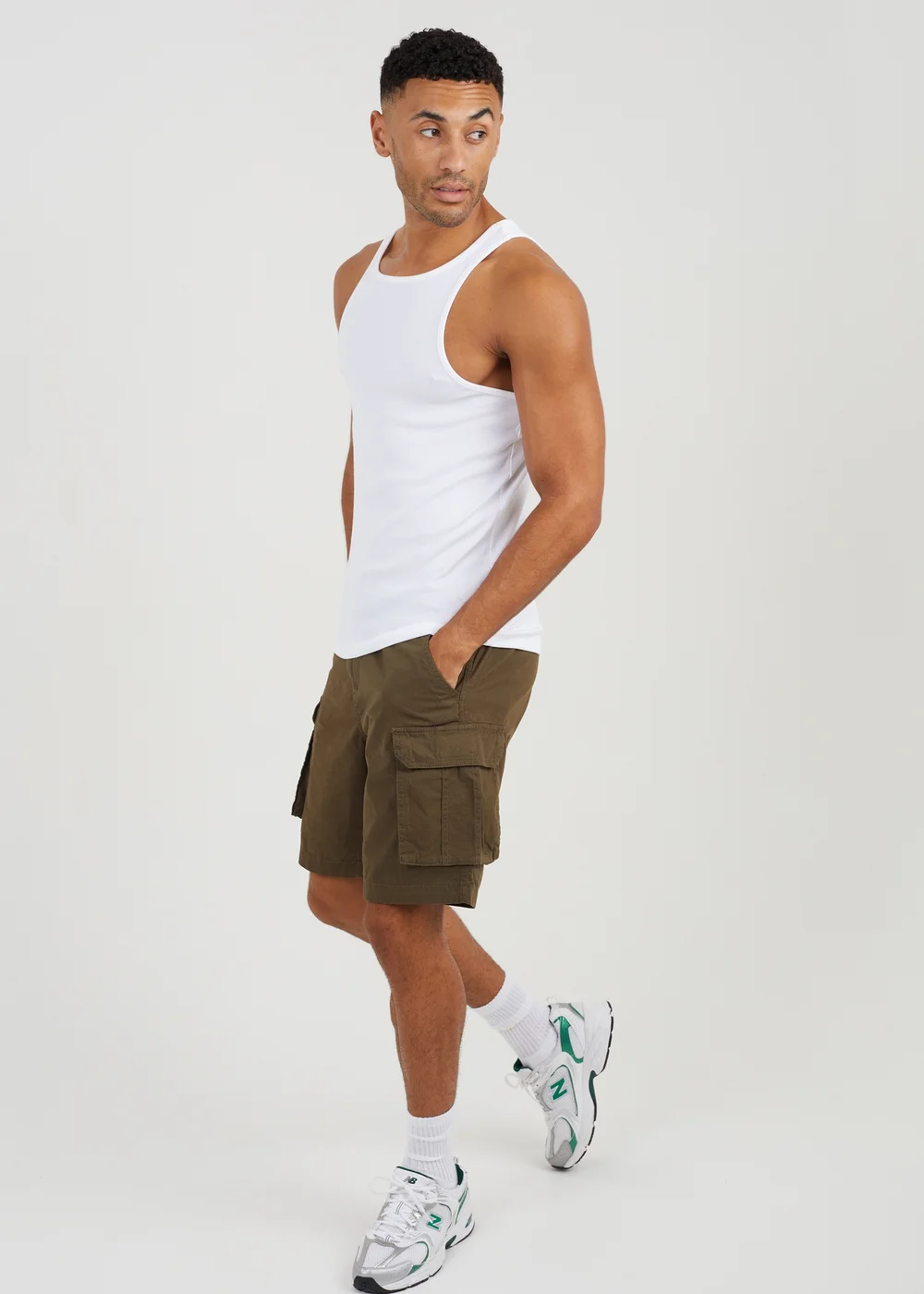 Brave Soul Khaki Cotton Cargo Shorts - S Image 3