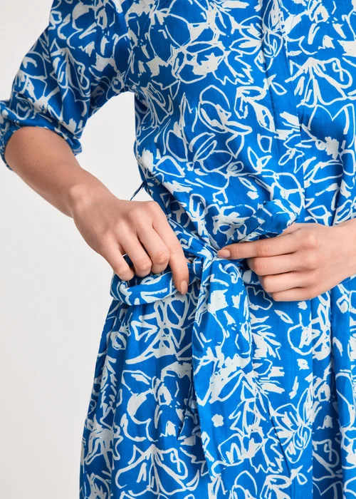 French Connection Blue Floral Print Short Sleeve Midi Shirt Dress - 8 Image 5