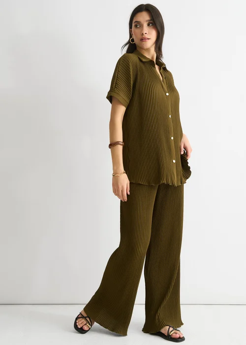 Gini London Olive Plisse Loungewear Wide Leg Trouser - M/L Image 4