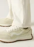 Regatta Warm Cream Marine Heritage Breathable Trainers - 6.5 Image 1