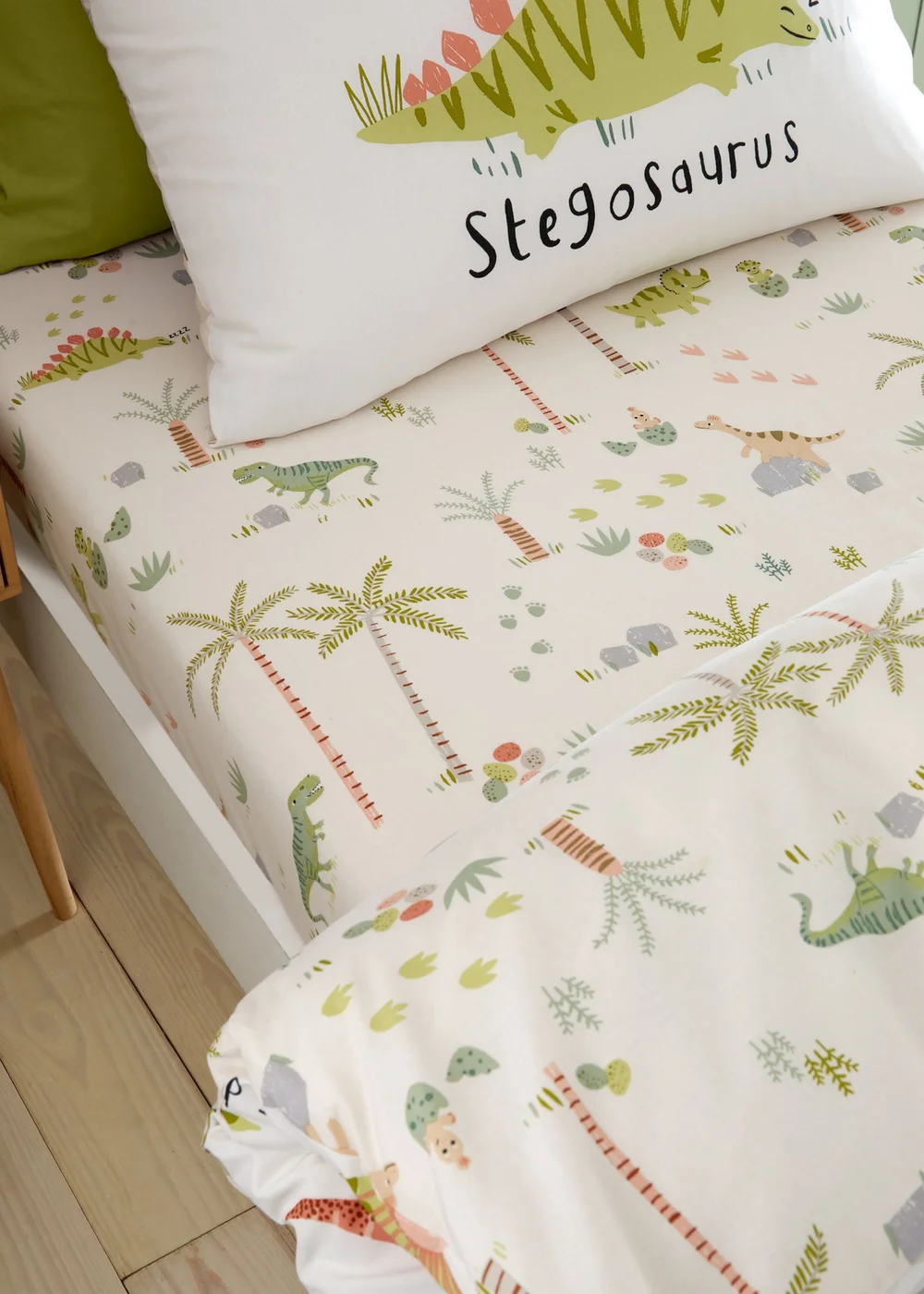 Catherine Lansfield Sleepy Dino Natural Green Fitted Sheet - Junior Image 1