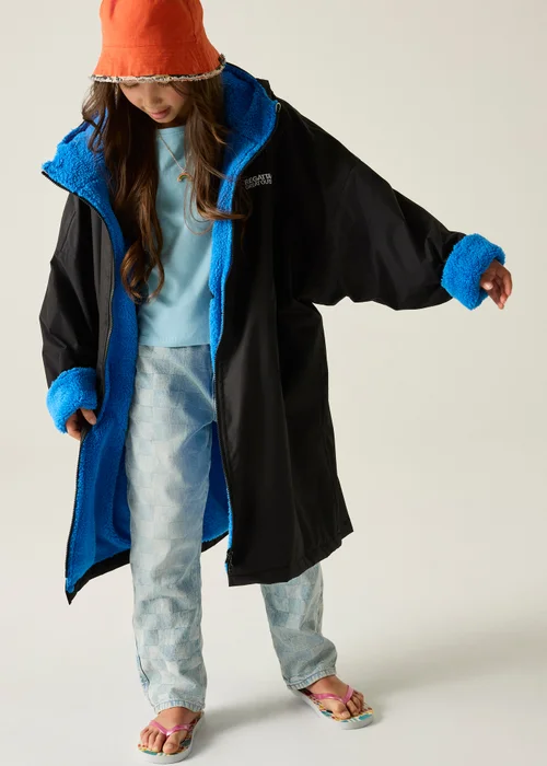 Regatta Black Oxford Blue Kids Junior Waterproof Hydrofort Robe - 3-5 Yrs Image 2