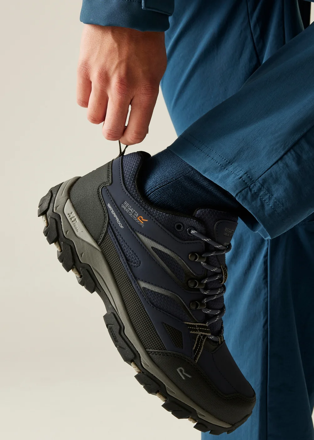 Regatta Navy Dark Steel Holcombe Low III Waterproof Breathable Isotex Walking Shoes - 6 Image 3