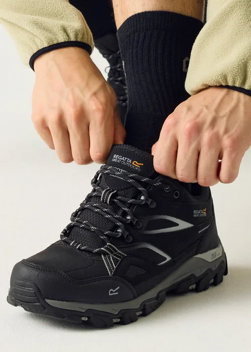 Regatta Black Granite Holcombe 3 Low Waterproof, Breathable Shoes - 6.5 Image 4