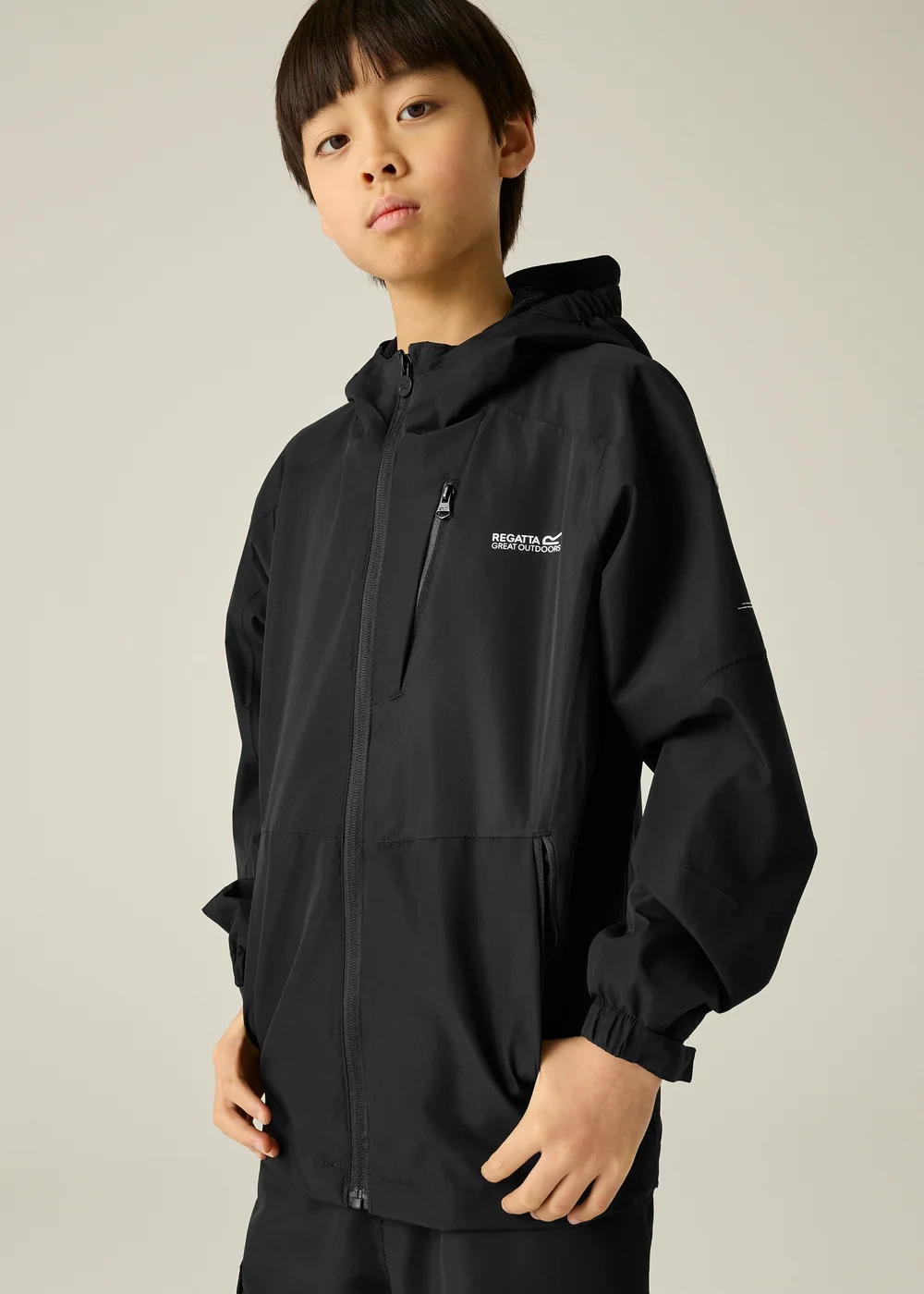 Regatta Black Calderdale III Waterproof Reflective Jacket (3-13 Years) - 7-8 Yrs Image 1