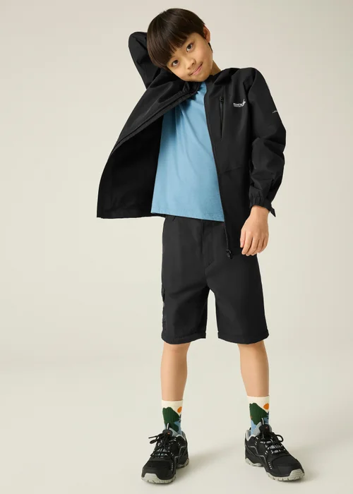 Regatta Black Calderdale III Waterproof Reflective Jacket (3-13 Years) - 7-8 Yrs Image 3