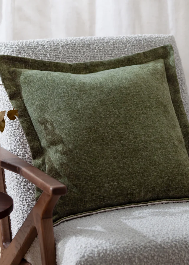 Yard Dune Chenille Green Cushion (50 x 50 x 8 cm)