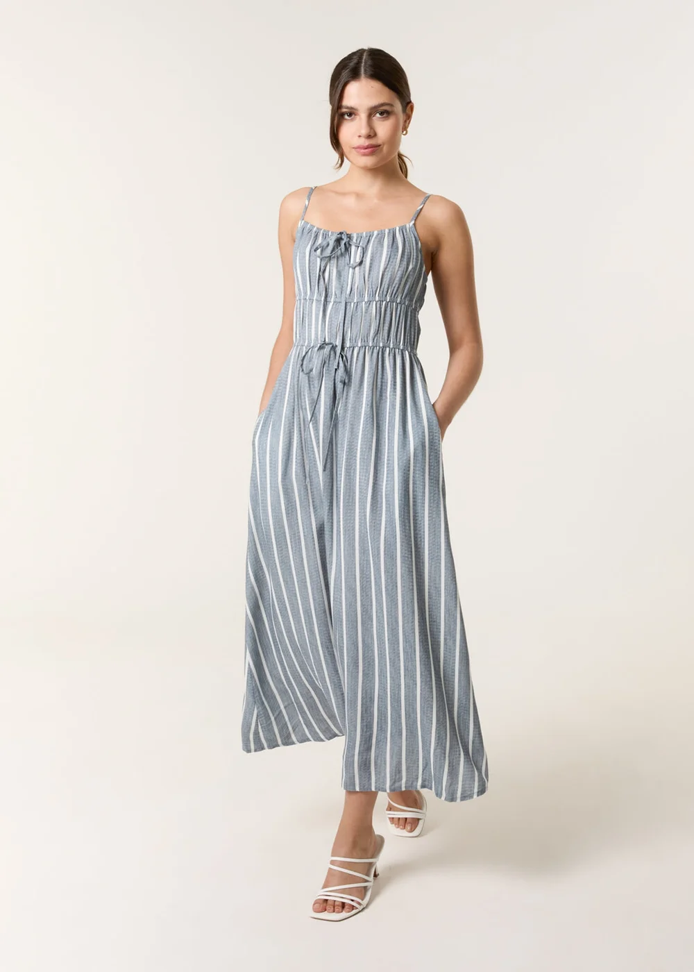 Blue Vanilla Blue Tie Front Midi Dress - L Blue Vanilla Blue Tie Front Midi Dress - L