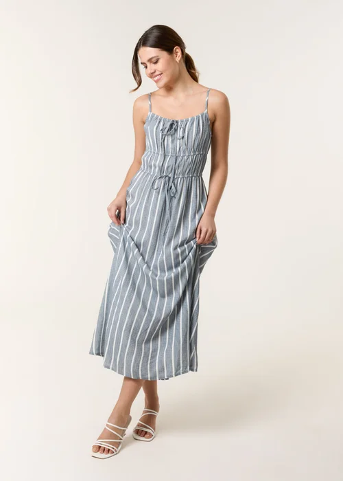 Blue Vanilla Blue Tie Front Midi Dress - L Image 1
