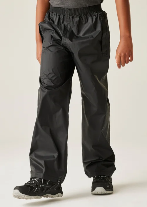 Regatta Kids Pack It Black Waterproof Breathable Isolite Overtrousers (2-14 yrs) - 13 Yrs Image 1