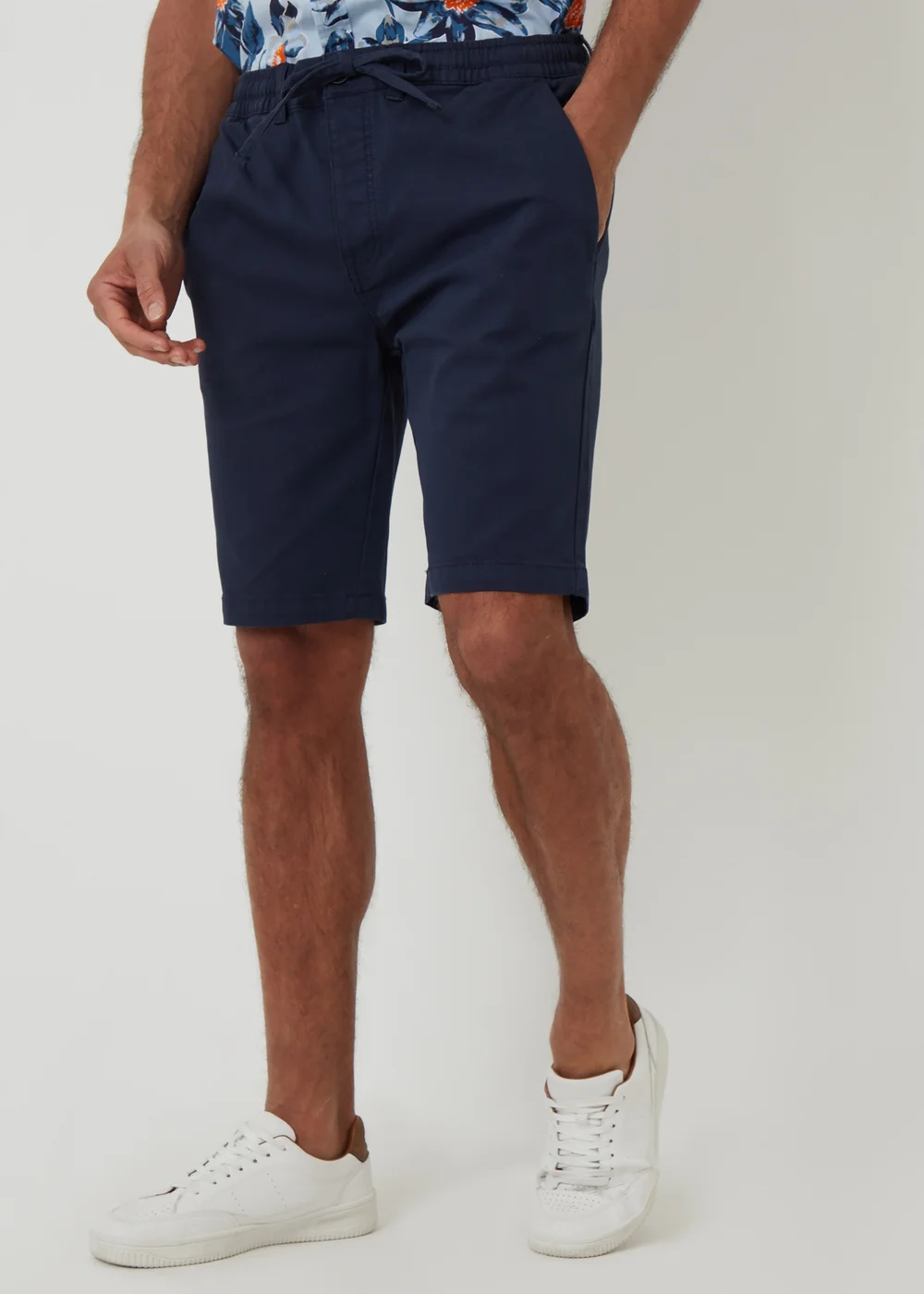 Threadbare Navy Elasticated Waist Stretch Chino Shorts - 32/L32 Image 1