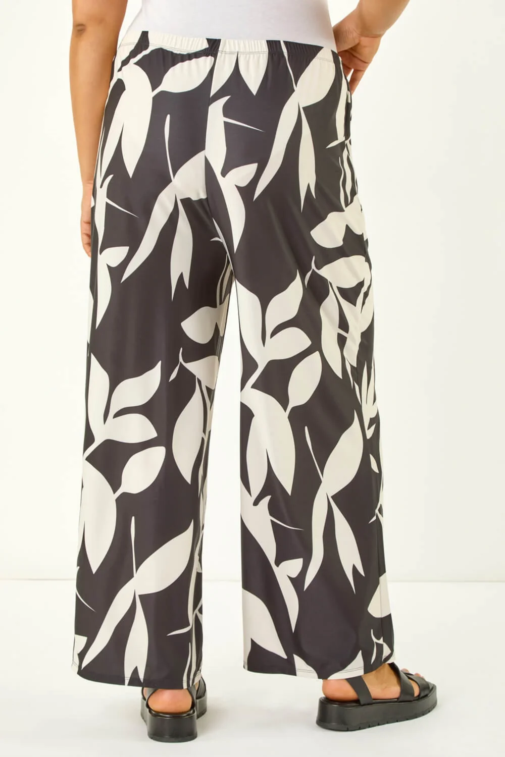 Roman Black Curve Leaf Print Stretch Trousers - 22-24 Image 4