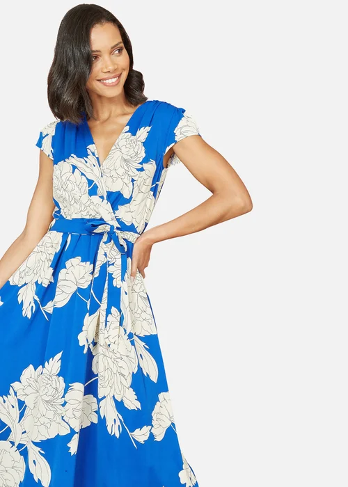 Yumi Blue Blossom Print Wrap Midi With Dipped Hem - 18 Image 2